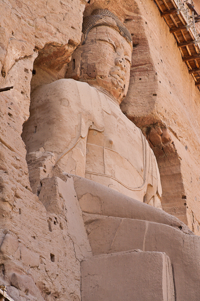 27m high seated Buddha at Binglingsi (Yongjing, Gansu)