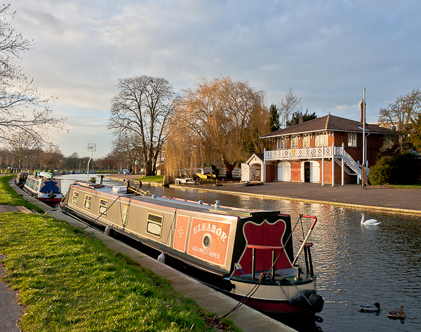 Narrowboats on the River Cam (Cambridge, UK)