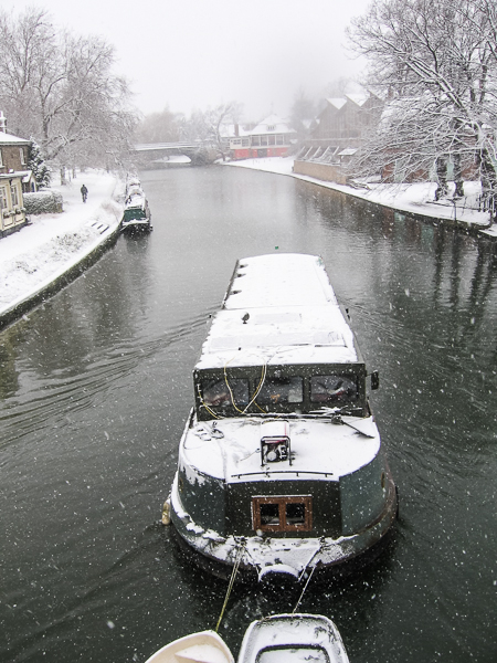 Narrowboat on the River Cam (Cambridge)