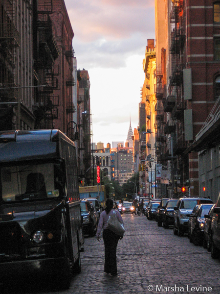 Dusk, looking towards the Chrysler building, Manhattan